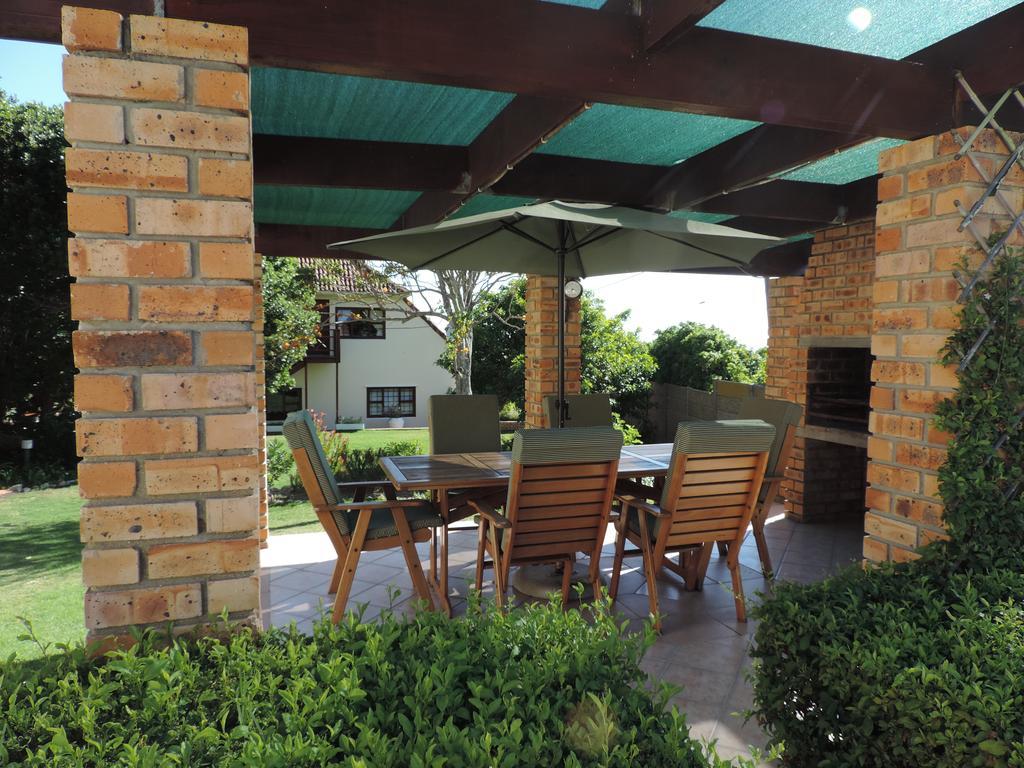 Milkwood Lodge Hermanus Exterior photo