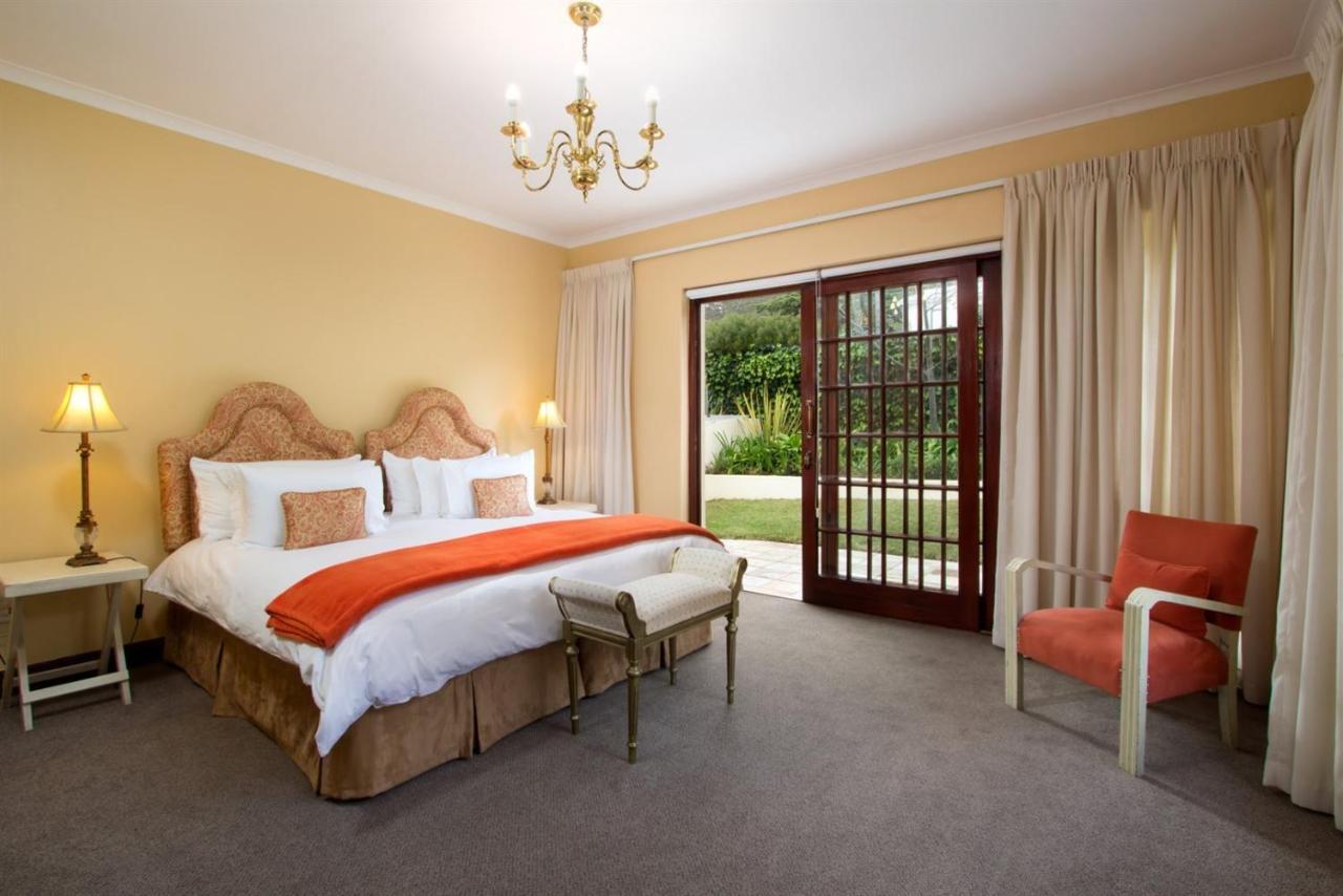 Milkwood Lodge Hermanus Exterior photo